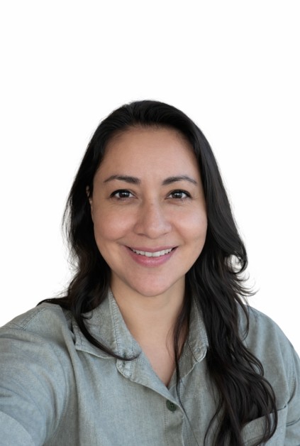 MIRIAM JAEL FLORES LARA